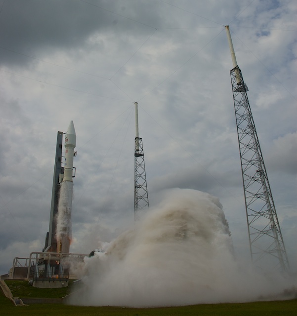 GPS satellite launch on an Atlas V